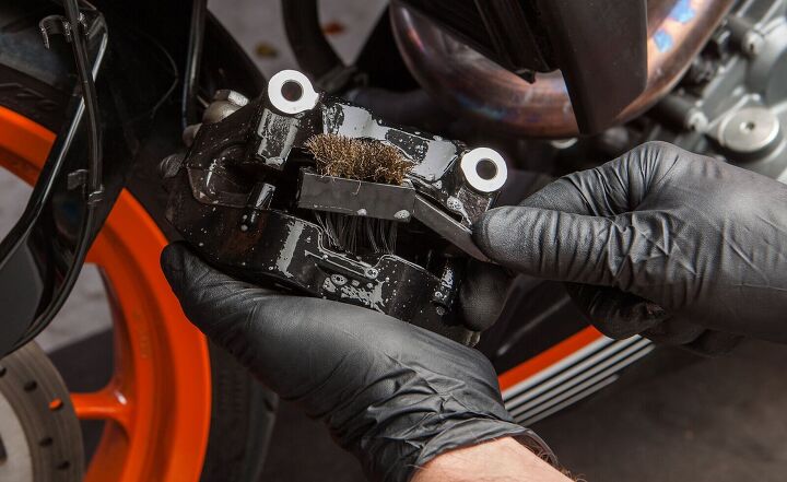 how and when to swap motorcycle brake pads