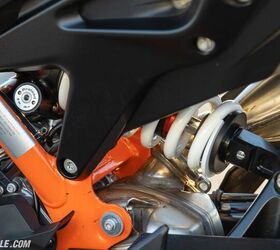 2023 KTM 890 Duke R: 5 Things You Need To Know | Motorcycle.com