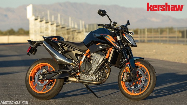 Dude 890 R Sponsored - 2023 KTM 890 Duke R: 5 Things You Need To Know | Triumph ...