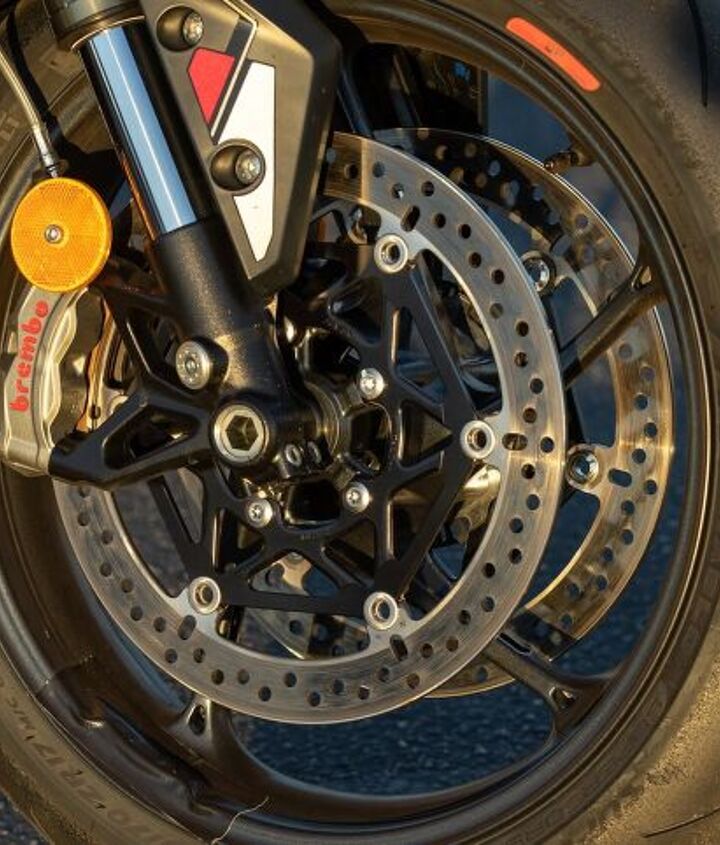 2023 triumph street triple 765rs 5 things you need to know