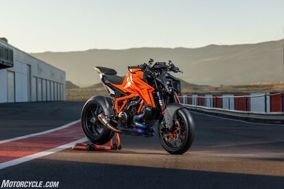 2024 KTM 1390 Super Duke R EVO Review – First Ride | Motorcycle.com