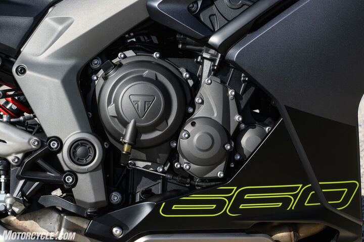 There’s not much to see on the outside, but inside, the Daytona 660 Triple is significantly changed from the Trident 660 engine it’s based on. The result is more power, more torque, and a higher redline. And of course that three-cylinder sound.