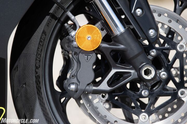 Steel-braided brake lines used to be a luxury item you’d only find on expensive motorcycles. Now it’s becoming more common even on budget bikes like the Daytona 660.