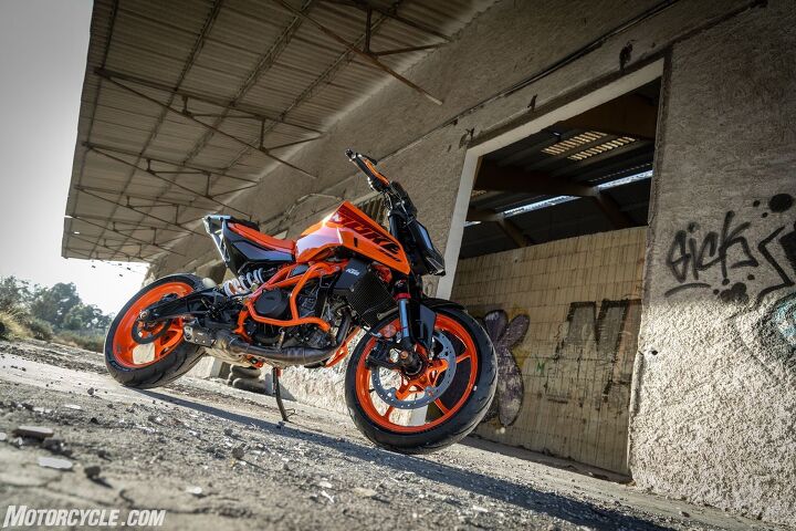 2024 KTM 390 Duke Review – First Ride | Motorcycle.com