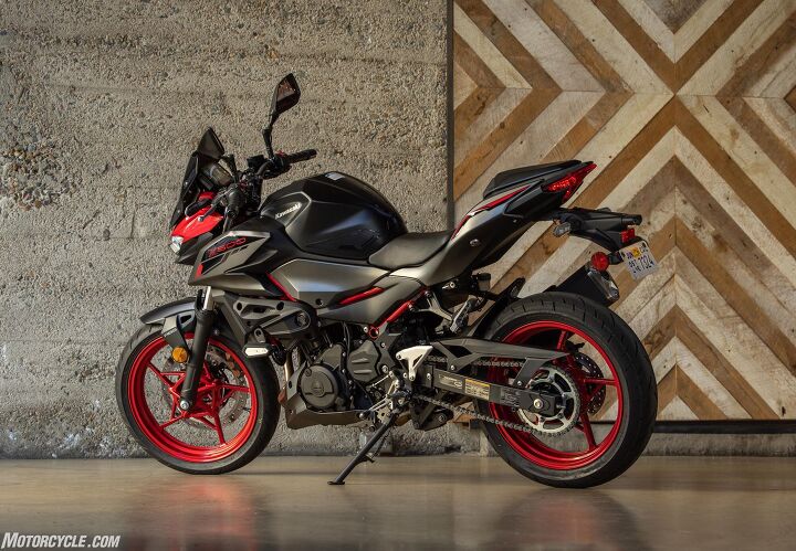 The Z500 has updated body work that is even sharper and more aggressive than the previous generation.