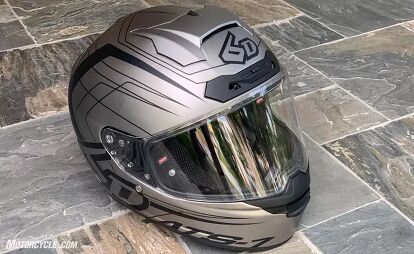 Motorcycle.com Gear Guide: The Best Motorcycle Racing Helmets | Motorcycle .com Motorcycle.com Gear Guide: The Best Motorcycle Racing Helmets | Motorcycle .com