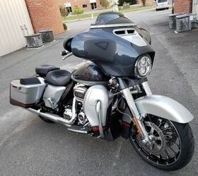 For sale: 2019 Harley Davidson CVO Street Glide