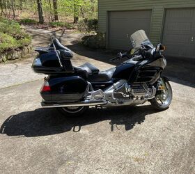 excellent condition 2008 goldwing for sale