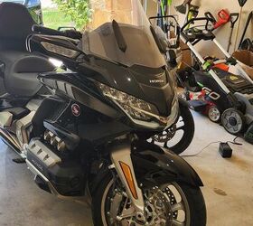 barely used honda goldwing dct tour for sale