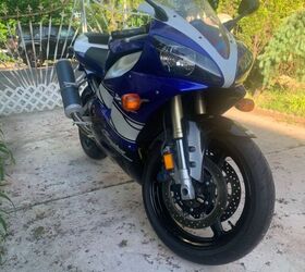 2001 yamaha yzf r1 champions edition