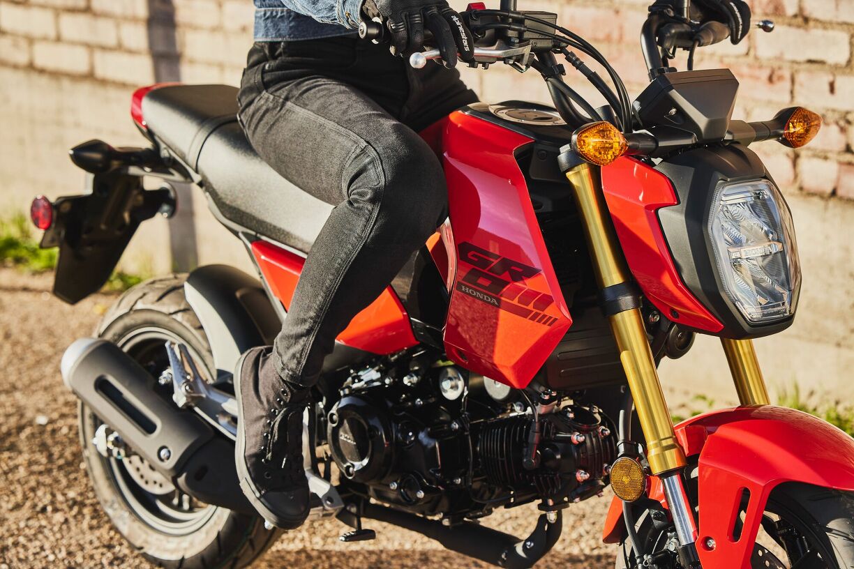 Grom Riding 2025 Honda Grom Gallery | Motorcycle.com