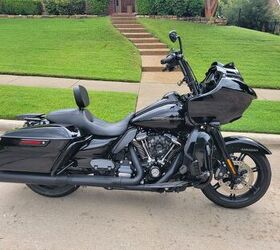 2020 Harley Road Glide Limited - Low miles, mint condition, priced to
