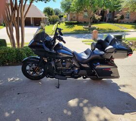 2020 harley road glide limited low miles mint condition priced to