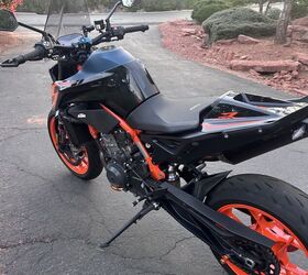 2022 ktm 890 duke r