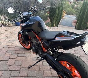 2022 ktm 890 duke r