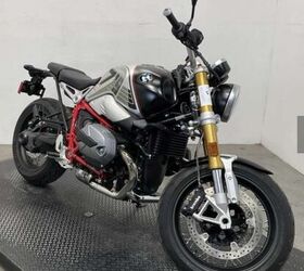 bmw r nine t option 719 loaded and like new only 600 miles