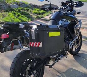 2022 triumph tiger 900 gt pro like new