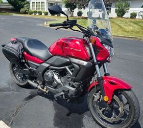 2014 honda ctx700n low mileage never dropped well maintained