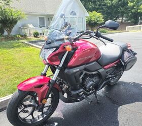 2014 honda ctx700n low mileage never dropped well maintained