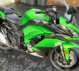 FOR SALE: 2017 Kawasaki Ninja 1000 ABS with LOTS of upgrades.