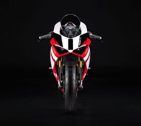 2025 ducati panigale v2 superquadro final edition gallery