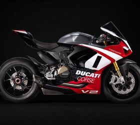 2025 ducati panigale v2 superquadro final edition gallery