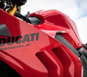 A New Ducati Panigale V4 Is Coming for 2025, And We’ve Got Specs