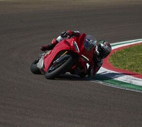 2025 ducati panigale v4 s gallery