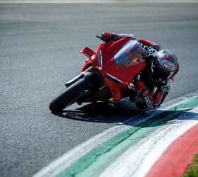 2025 ducati panigale v4 s gallery