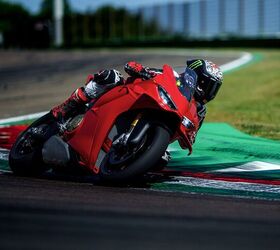 2025 ducati panigale v4 s gallery