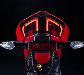 2025 ducati panigale v4 s gallery