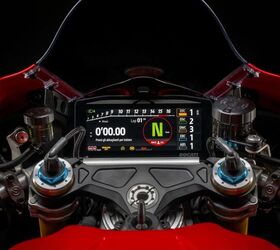 2025 ducati panigale v4 and v4 s first look