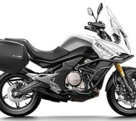 2022 CFMOTO 650 Adventura