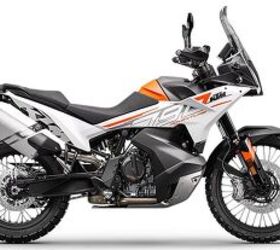 2024 KTM Adventure 790