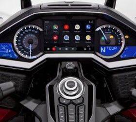 can you add apple carplay to your motorcycle