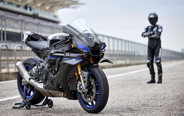 07 R1 Blue 2025 Yamaha MT-07 – First Look | Motorcycle.com