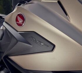 2025 honda nt1100 gallery