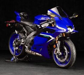 2025 yamaha yzf r9 gallery