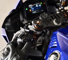 2025 yamaha yzf r9 gallery