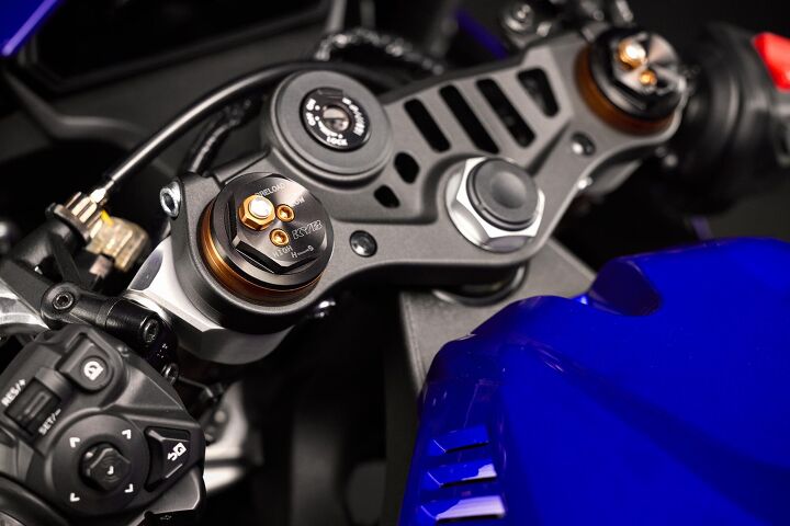 Yz R9 2025 Yamaha YZF-R9 Gallery | Motorcycle.com