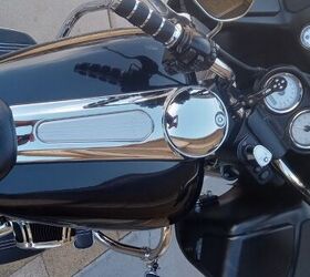 2013 road glide custom fltrx 16 000 original miles, Sleek beauty