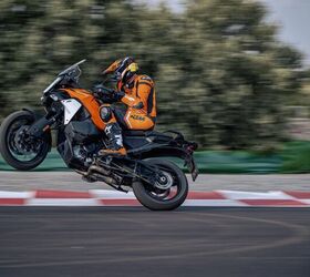 2025 ktm 1390 super adventure s evo photos