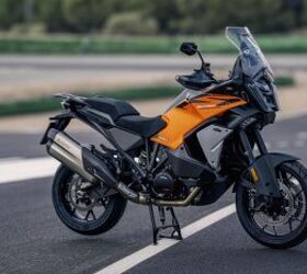 2025 ktm 1390 super adventure s evo photos