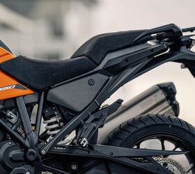 2025 ktm 1390 super adventure s evo photos