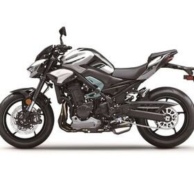 2025 Kawasaki Z900 and Z900 SE Gallery | Motorcycle.com