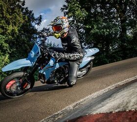 2025 Suzuki DR-Z4S and DR-Z4SM – First Look | Motorcycle.com