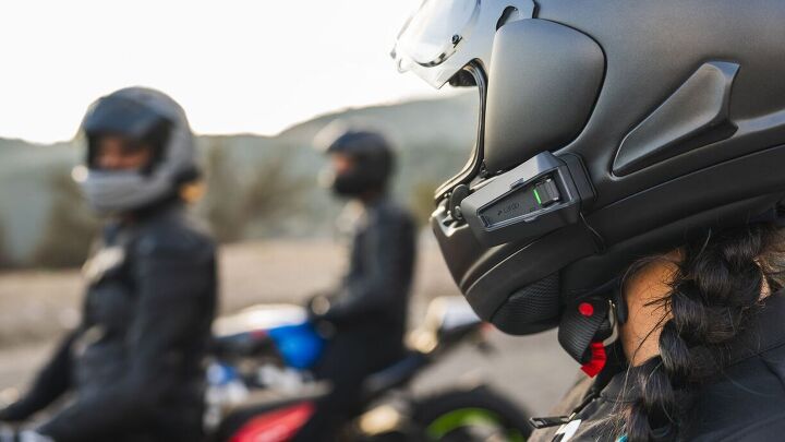getting echo sound in motorcycle helmet Pro Black delivering rich What to expect with from