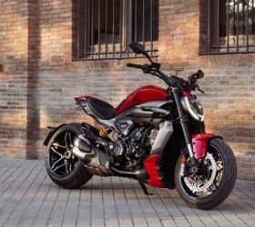 2025 Ducati XDiavel V4 First Look | Motorcycle.com