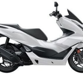 2022 Honda PCX 150 ABS | Motorcycle.com