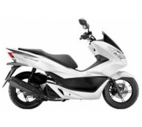 2015 Honda PCX 150 | Motorcycle.com
